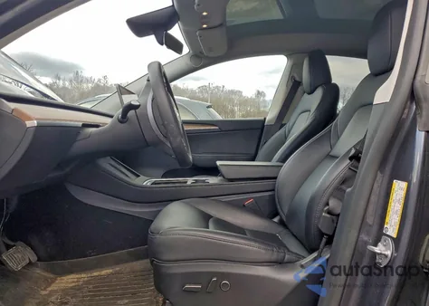 2023 Tesla Model Y from USA, damaged, VIN 7SAYGDEE8PF862410